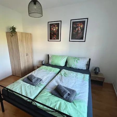 Adler 1 Apartment